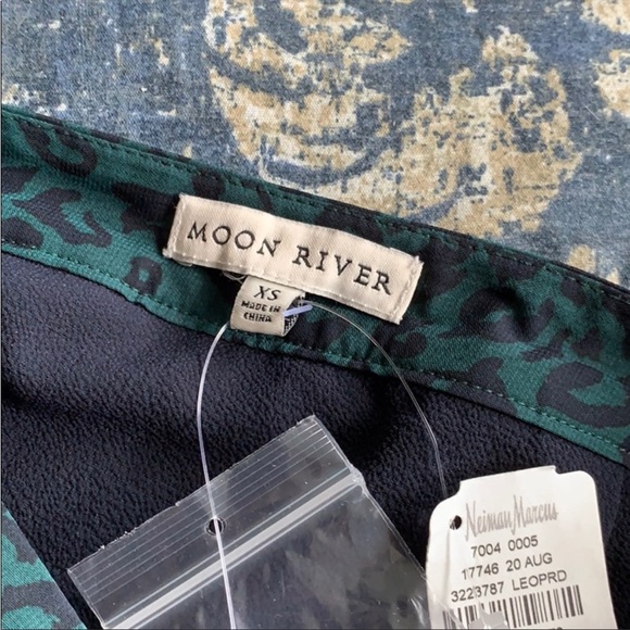 Moon River Leopard-Print Mini Skirt - Picture 6 of 11